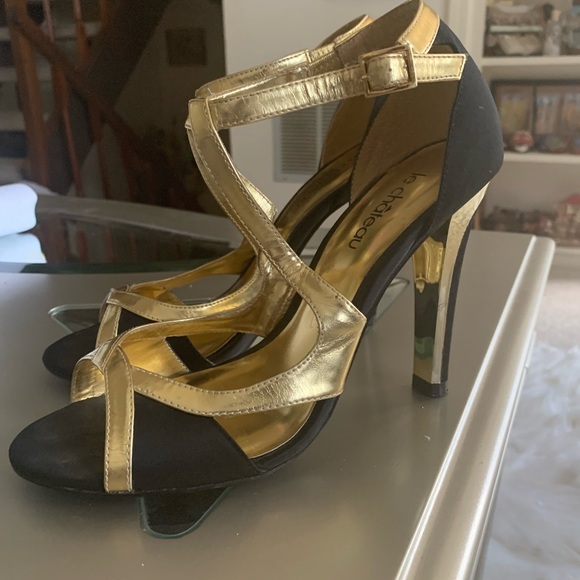 Le Château Gorgeous Evening Sandals Size 8 1/2 🔥🔥🔥🔥 - Picture 12 of 13